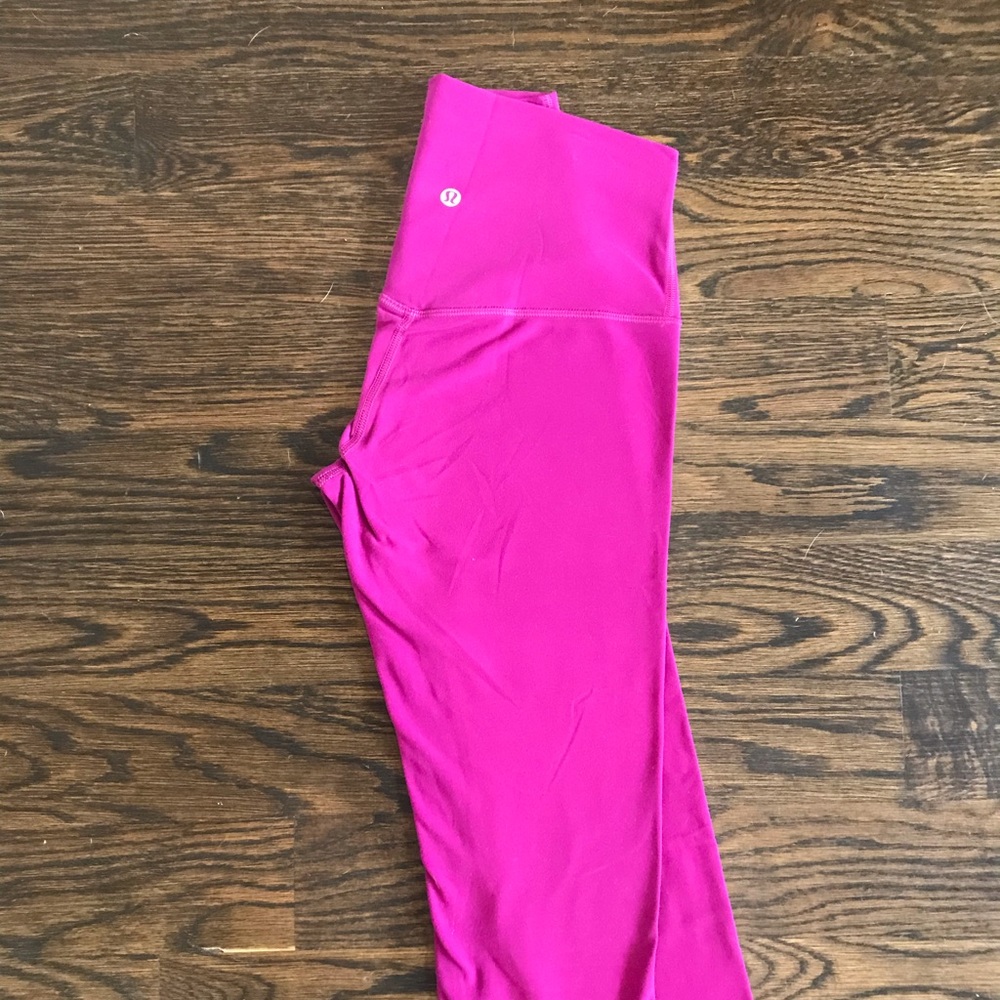 Lululemon Capri yoga pants.